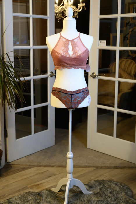 Colorado Springs Boudoir Lingerie